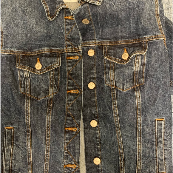 Old Navy Jean Jacket - Picture 2 of 4